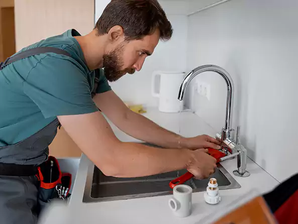 Why Choose Strongsville Plumbers for Faucet Repair in Strongsville, OH?